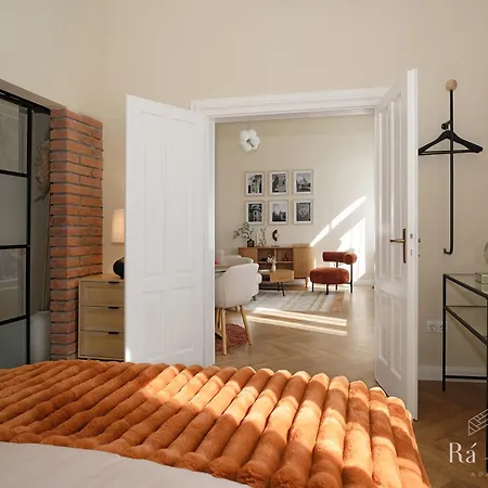 Rá-cozy *